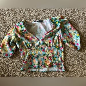 ZARA Printed Floral Short Puff Sleeve Satin Crop Blouse